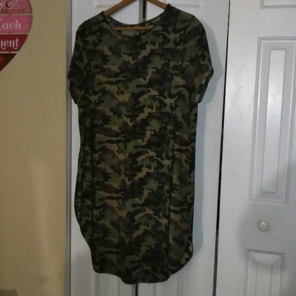 Flowy Camouflage Tunic